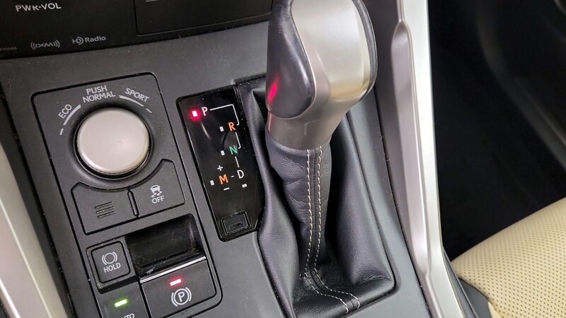 2015 Lexus NX 200t 18