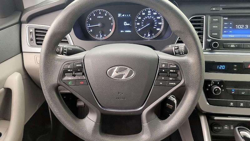 2015 Hyundai Sonata SE 10