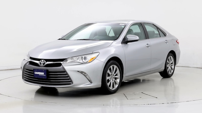 2015 Toyota Camry XLE 4