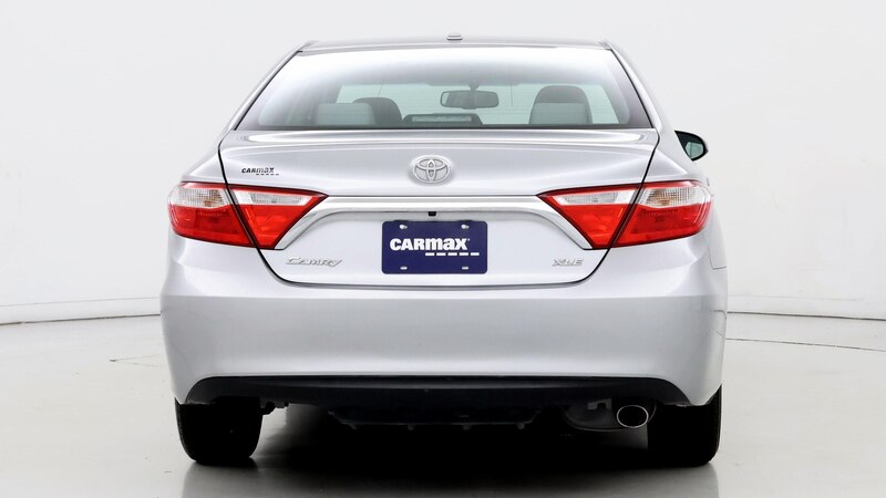 2015 Toyota Camry XLE 6