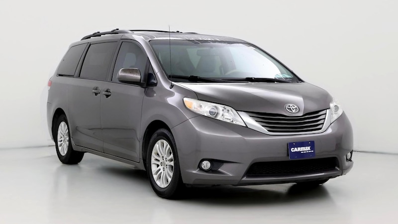 2014 Toyota Sienna XLE Hero Image