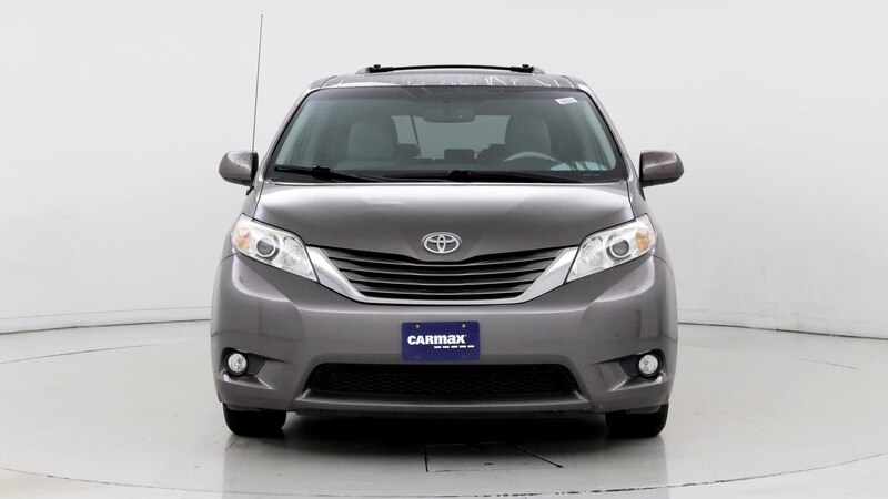 2014 Toyota Sienna XLE 5