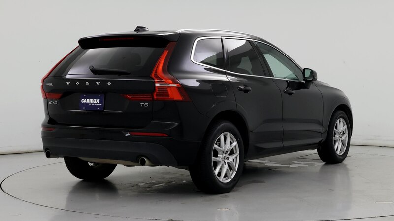 2020 Volvo XC60 T5 Momentum 8