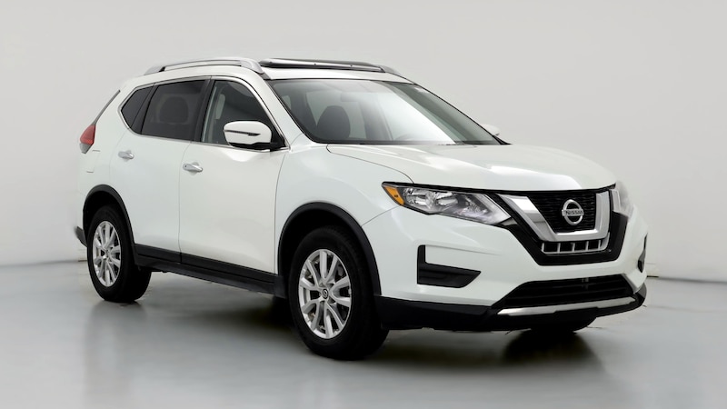 2017 Nissan Rogue SV Hero Image