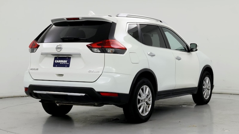 2017 Nissan Rogue SV 8