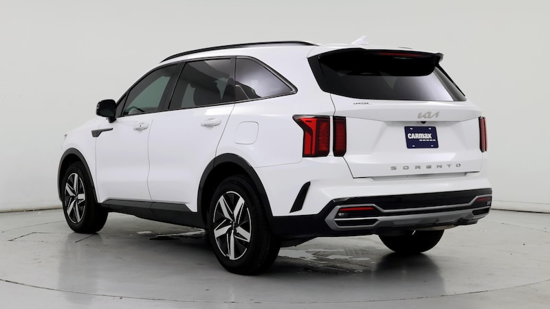 2022 Kia Sorento S 2