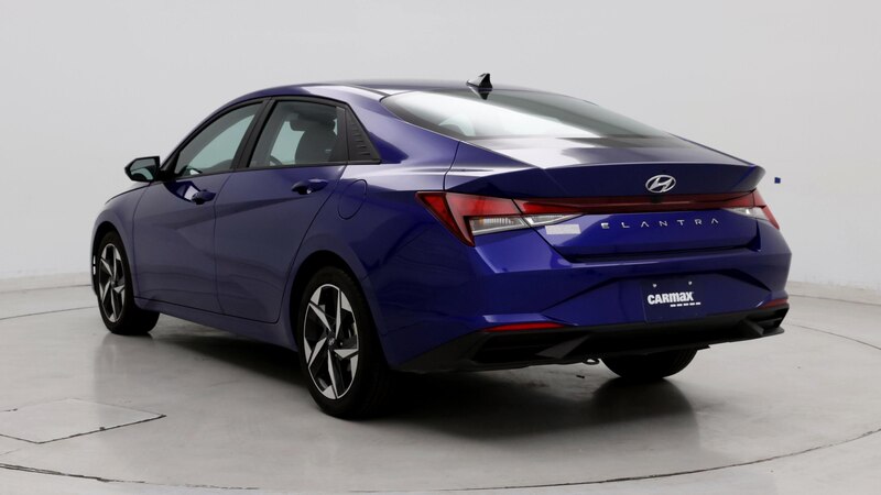 2023 Hyundai Elantra SEL 2