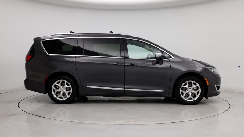 2020 Chrysler Pacifica Limited 7