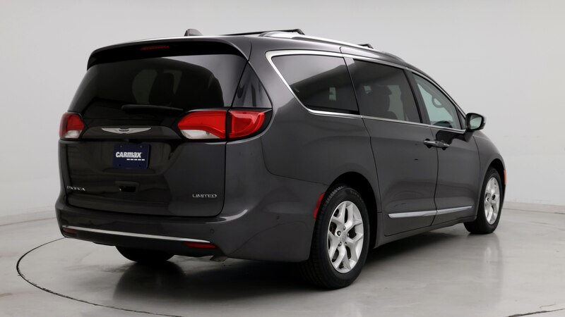 2020 Chrysler Pacifica Limited 8