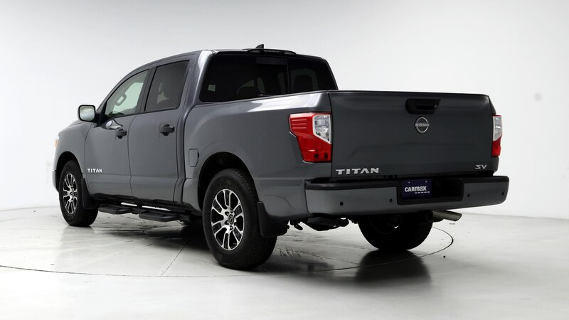 2023 Nissan Titan SV 2