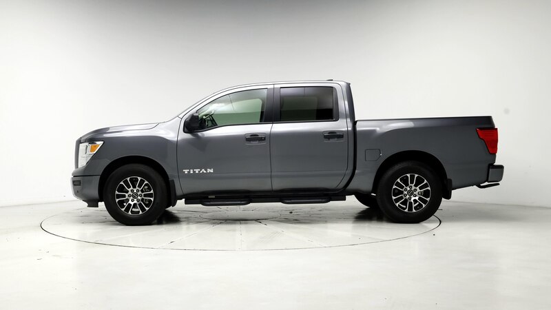 2023 Nissan Titan SV 3