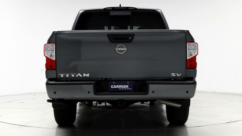 2023 Nissan Titan SV 6