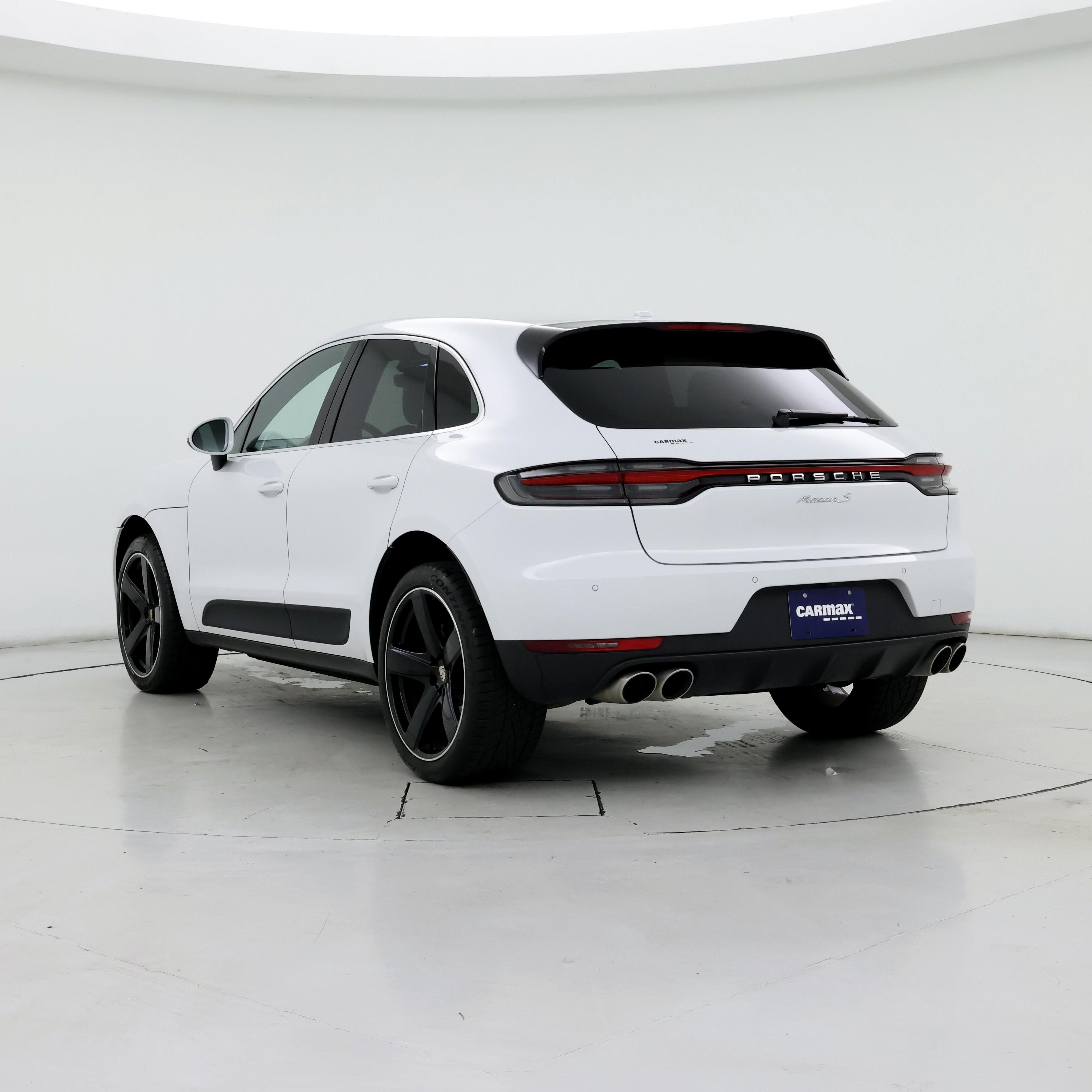 Thumbnail: 2020 Porsche Macan - 2