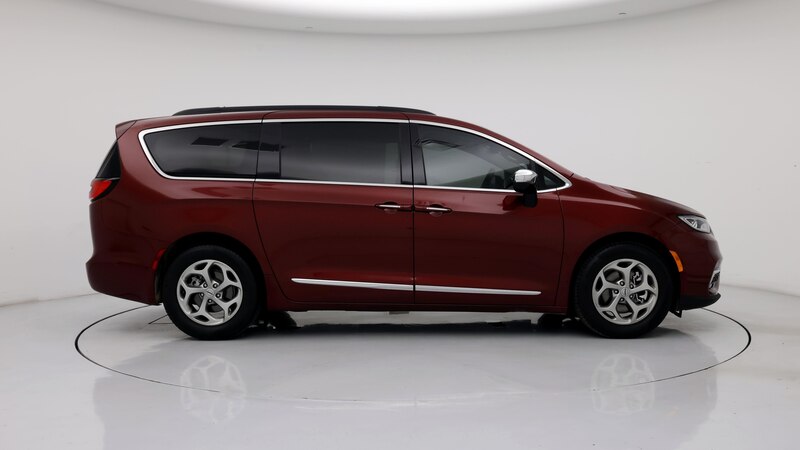 2023 Chrysler Pacifica Limited 7