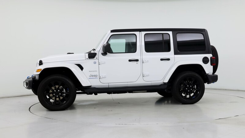 2023 Jeep Wrangler Unlimited Sahara 3