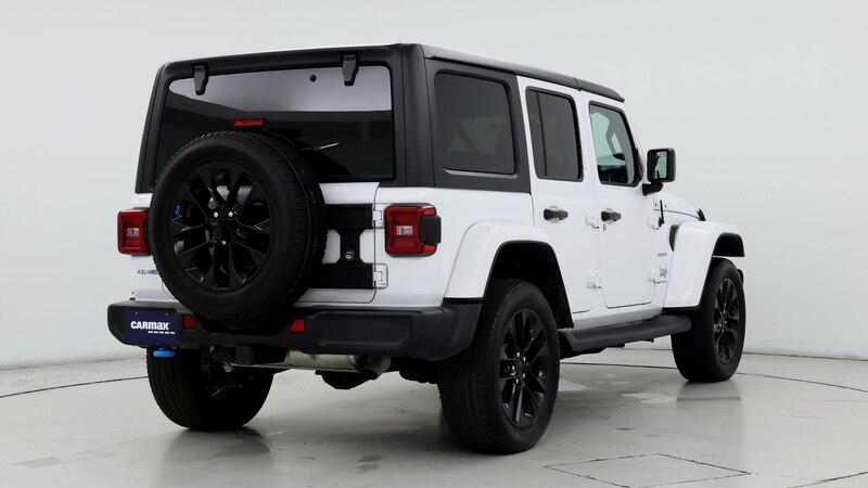 2023 Jeep Wrangler Unlimited Sahara 8