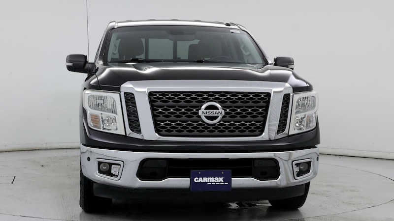 2017 Nissan Titan SV 5