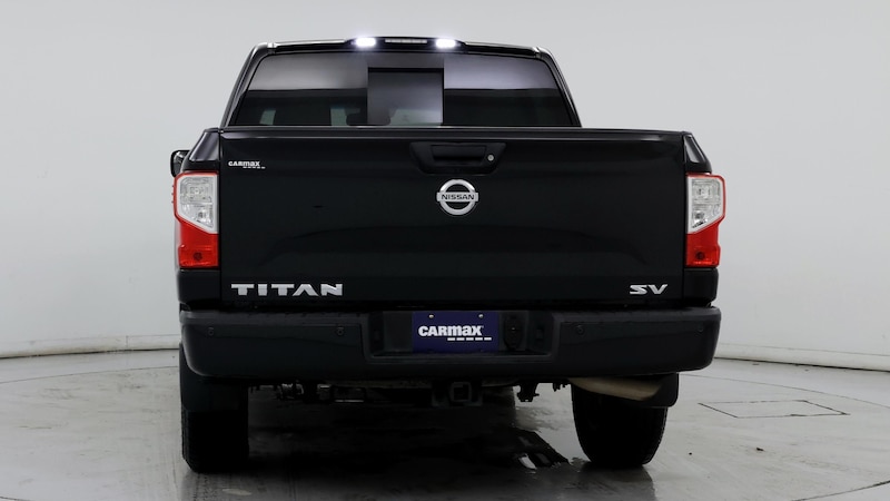 2017 Nissan Titan SV 6