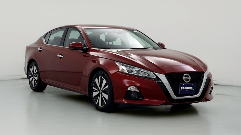 2020 Nissan Altima SL Hero Image