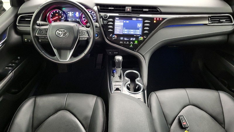 2020 Toyota Camry XSE 9