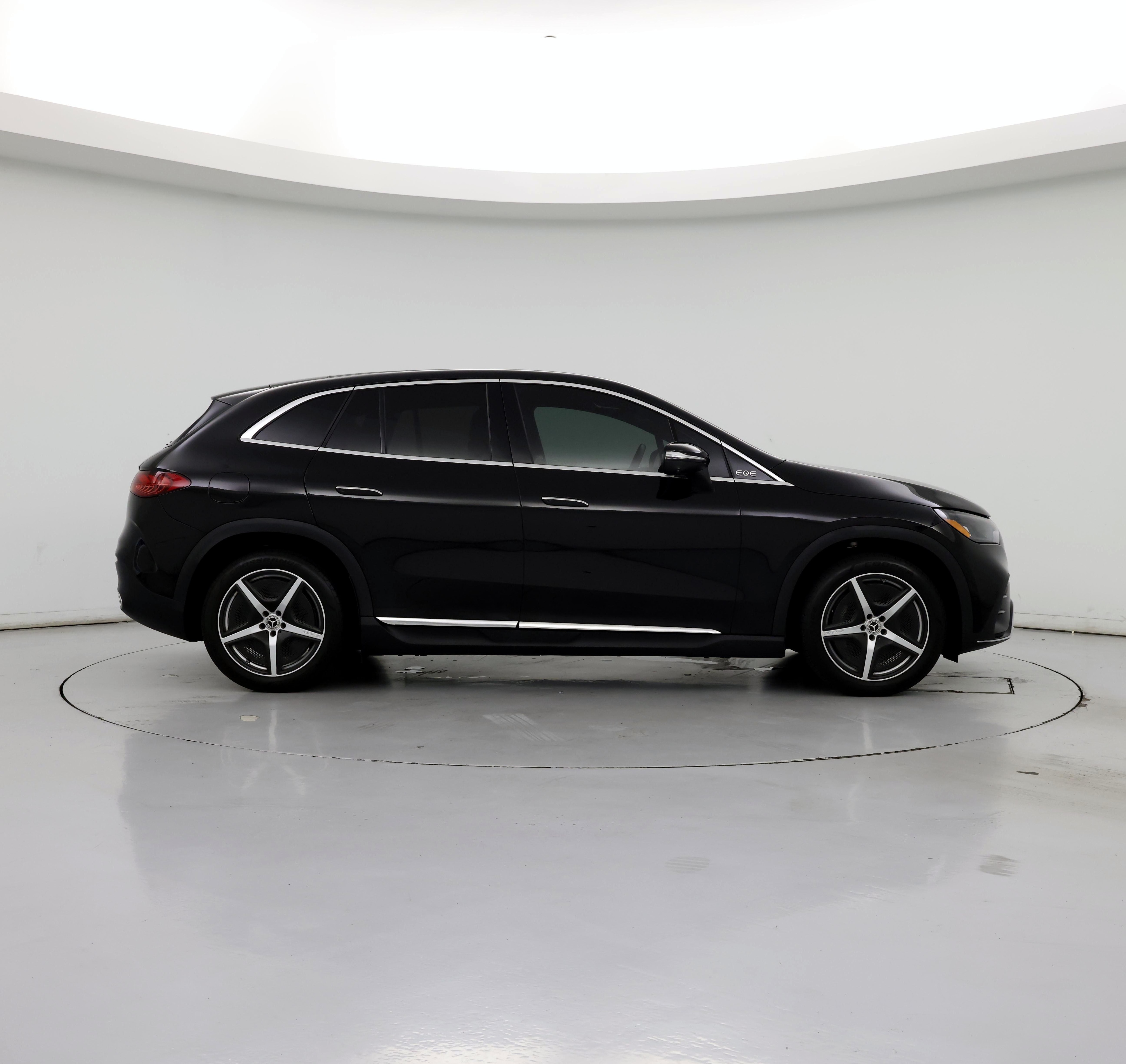 Thumbnail: 2023 Mercedes-Benz EQE - 7