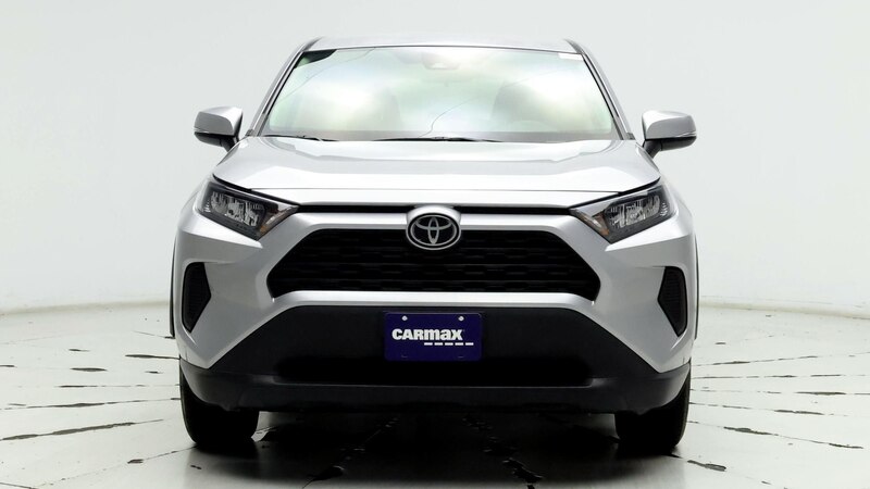 2022 Toyota RAV4 LE 5