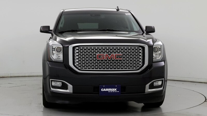 2017 GMC Yukon XL Denali 5