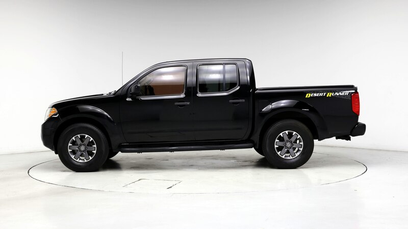 2016 Nissan Frontier Desert Runner 3