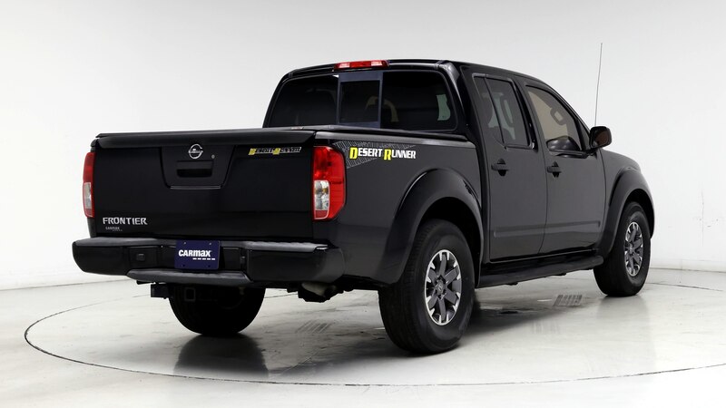 2016 Nissan Frontier Desert Runner 8