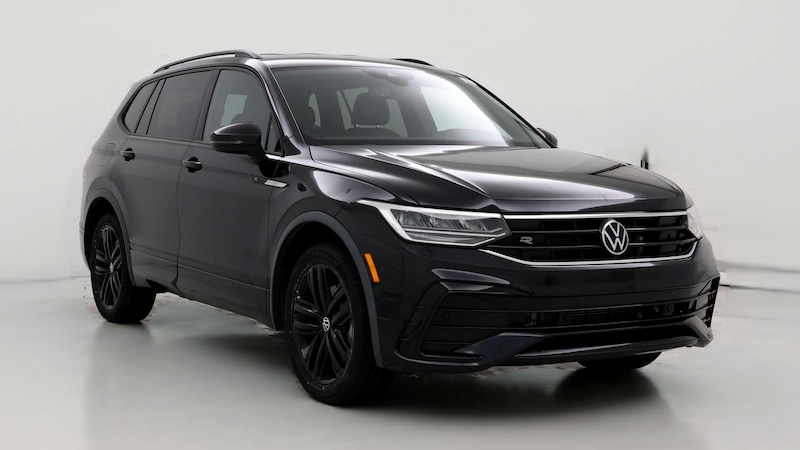 2022 Volkswagen Tiguan SE R-Line Black Hero Image