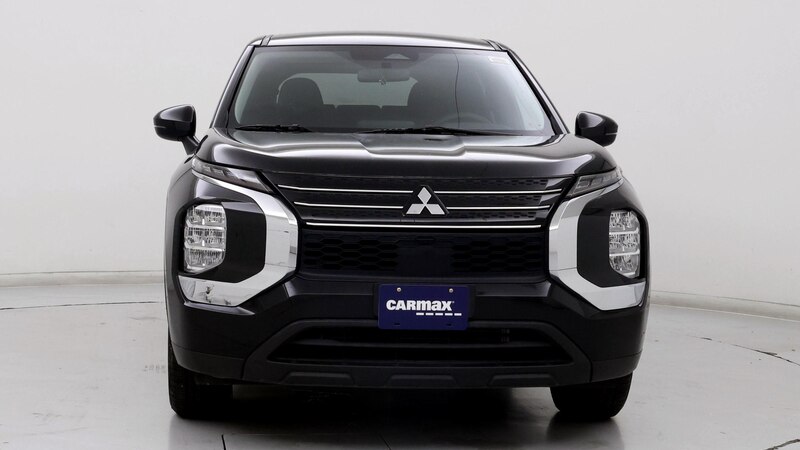 2023 Mitsubishi Outlander ES 5