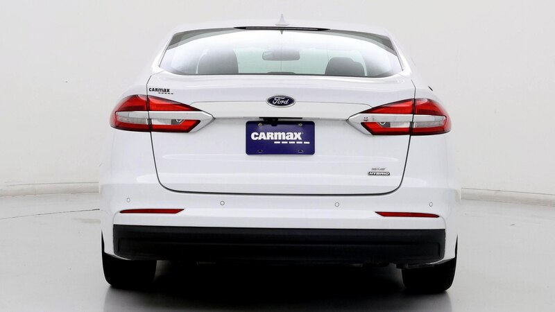 2020 Ford Fusion SE 6