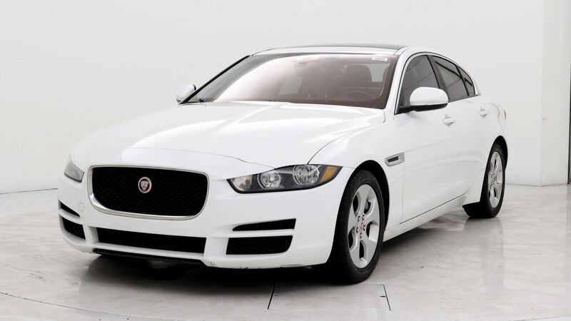 2018 Jaguar XE  4