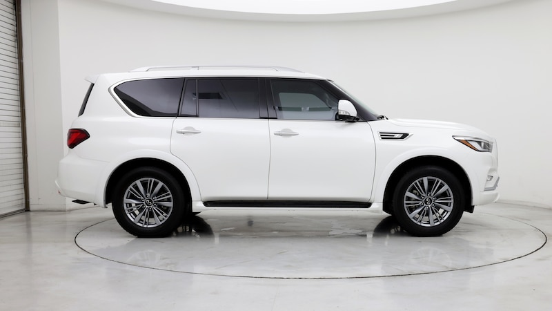 2022 INFINITI QX80 Luxe 7