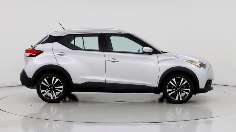 2020 Nissan Kicks SV 7