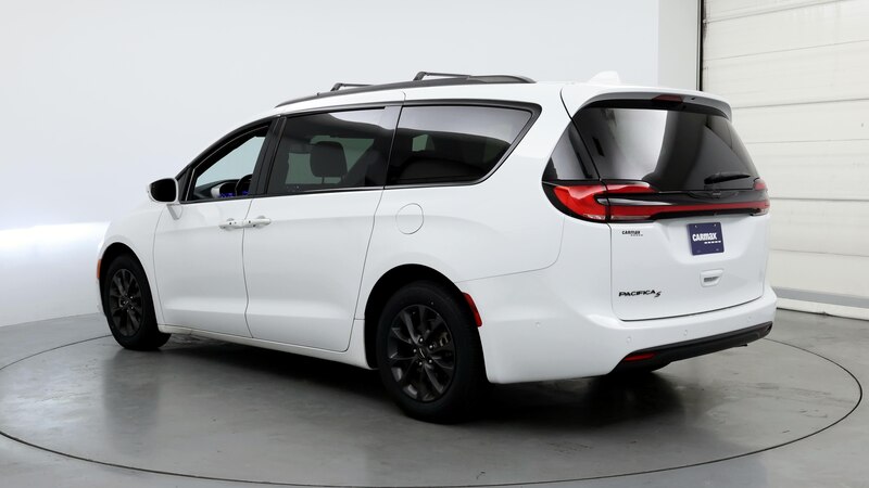 2021 Chrysler Pacifica Touring L 2