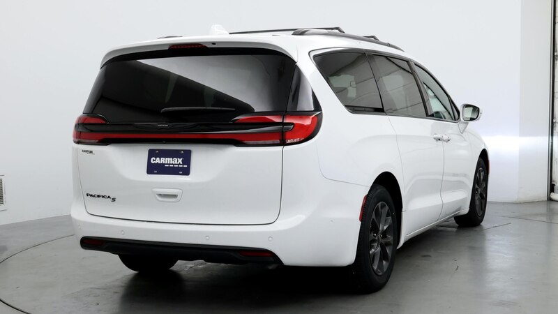 2021 Chrysler Pacifica Touring L 8