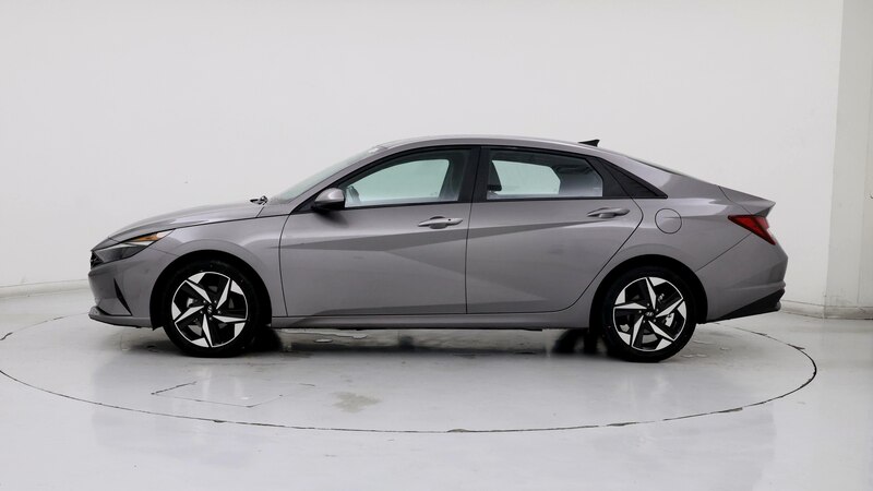 2023 Hyundai Elantra SEL 3