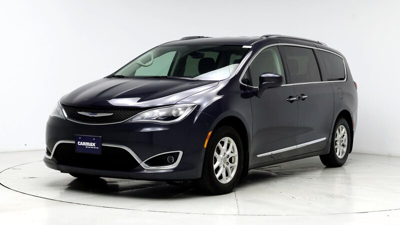 2020 Chrysler Pacifica Touring L 4