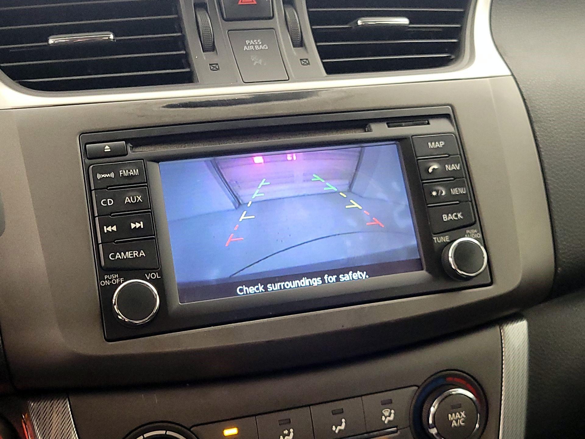 Thumbnail: 2013 Nissan Sentra - 15