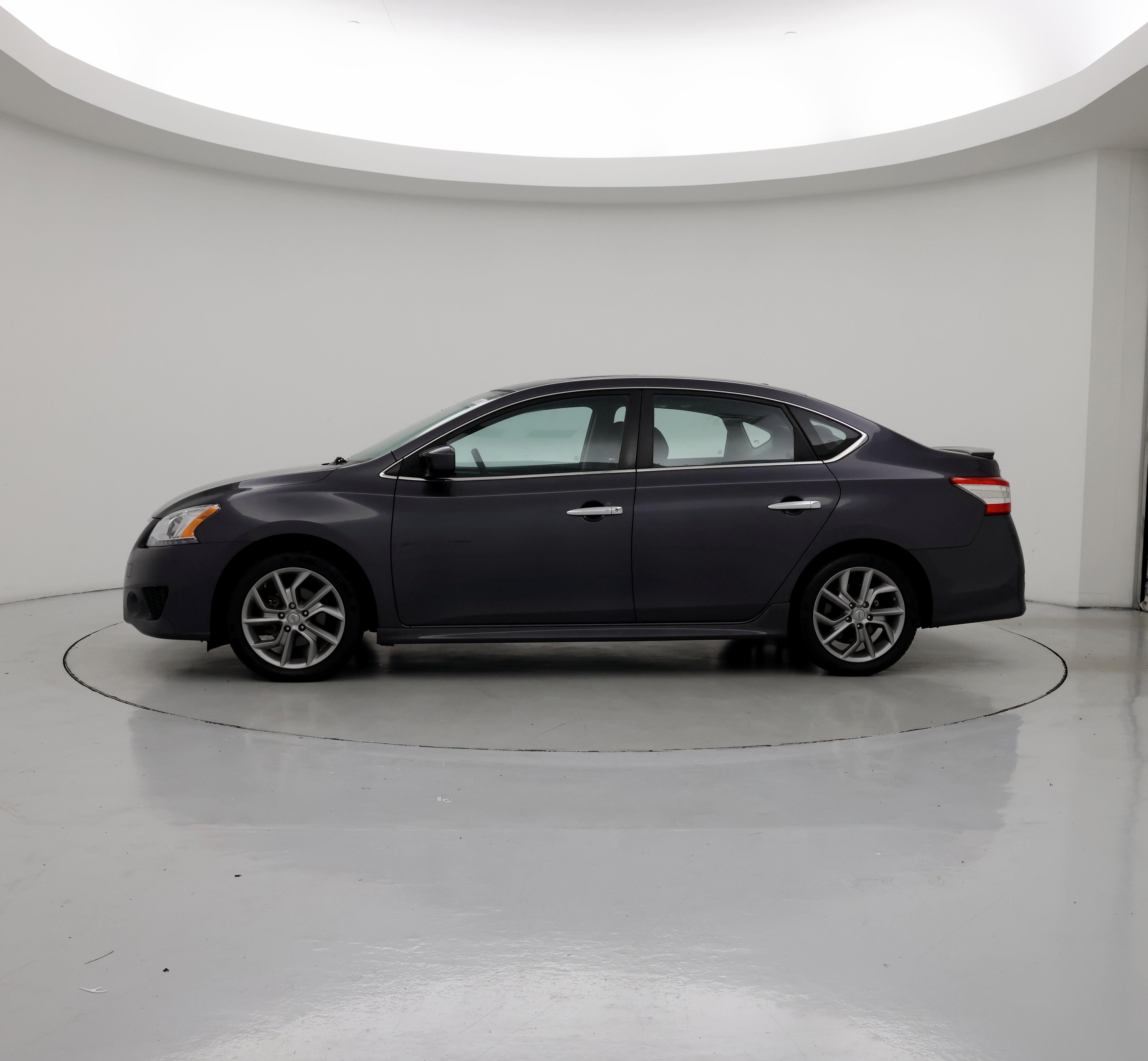 Thumbnail: 2013 Nissan Sentra - 3