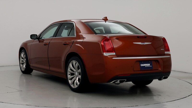 2021 Chrysler 300 Touring 2