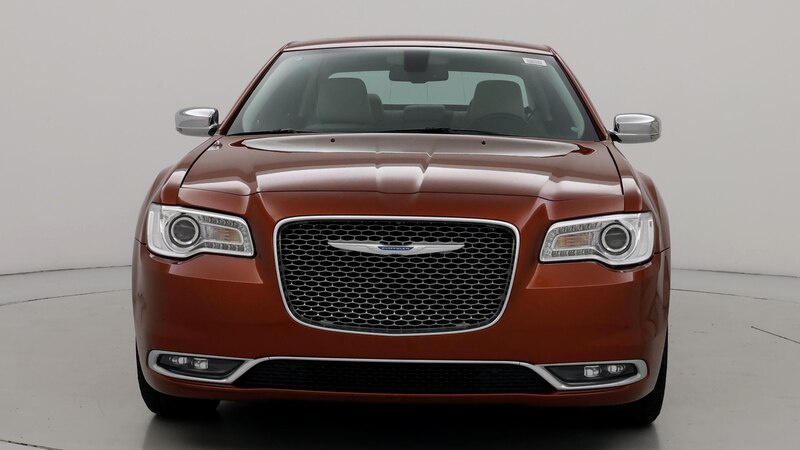 2021 Chrysler 300 Touring 5