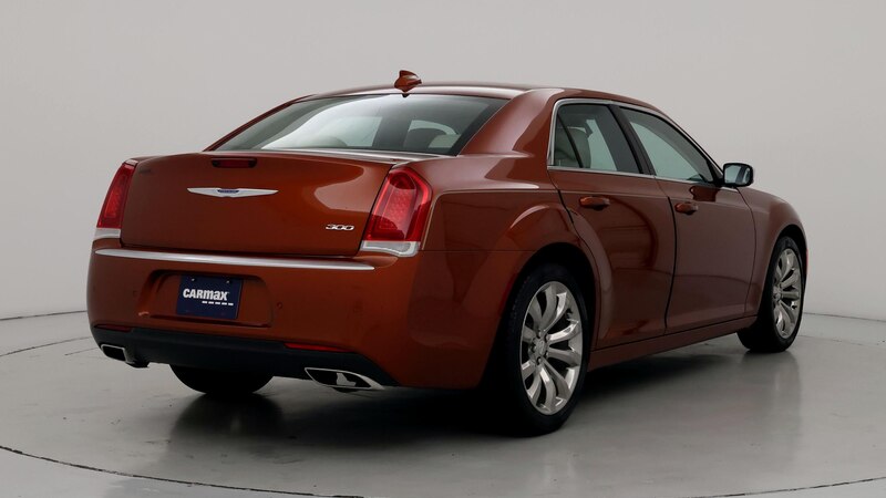 2021 Chrysler 300 Touring 8