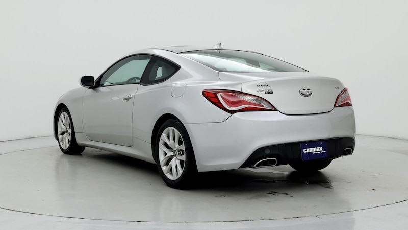 2013 Hyundai Genesis Premium 2