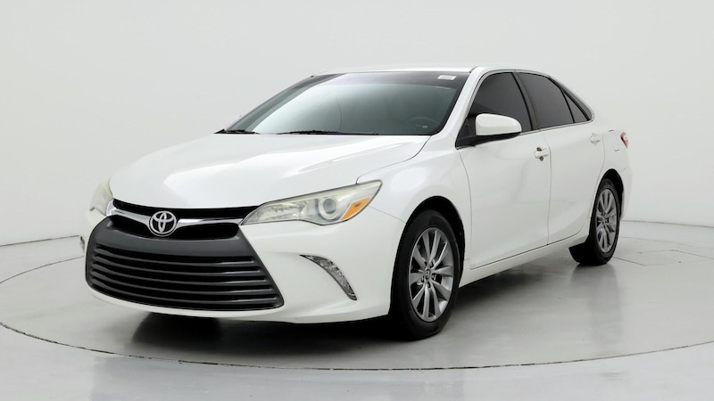 2016 Toyota Camry XLE 4