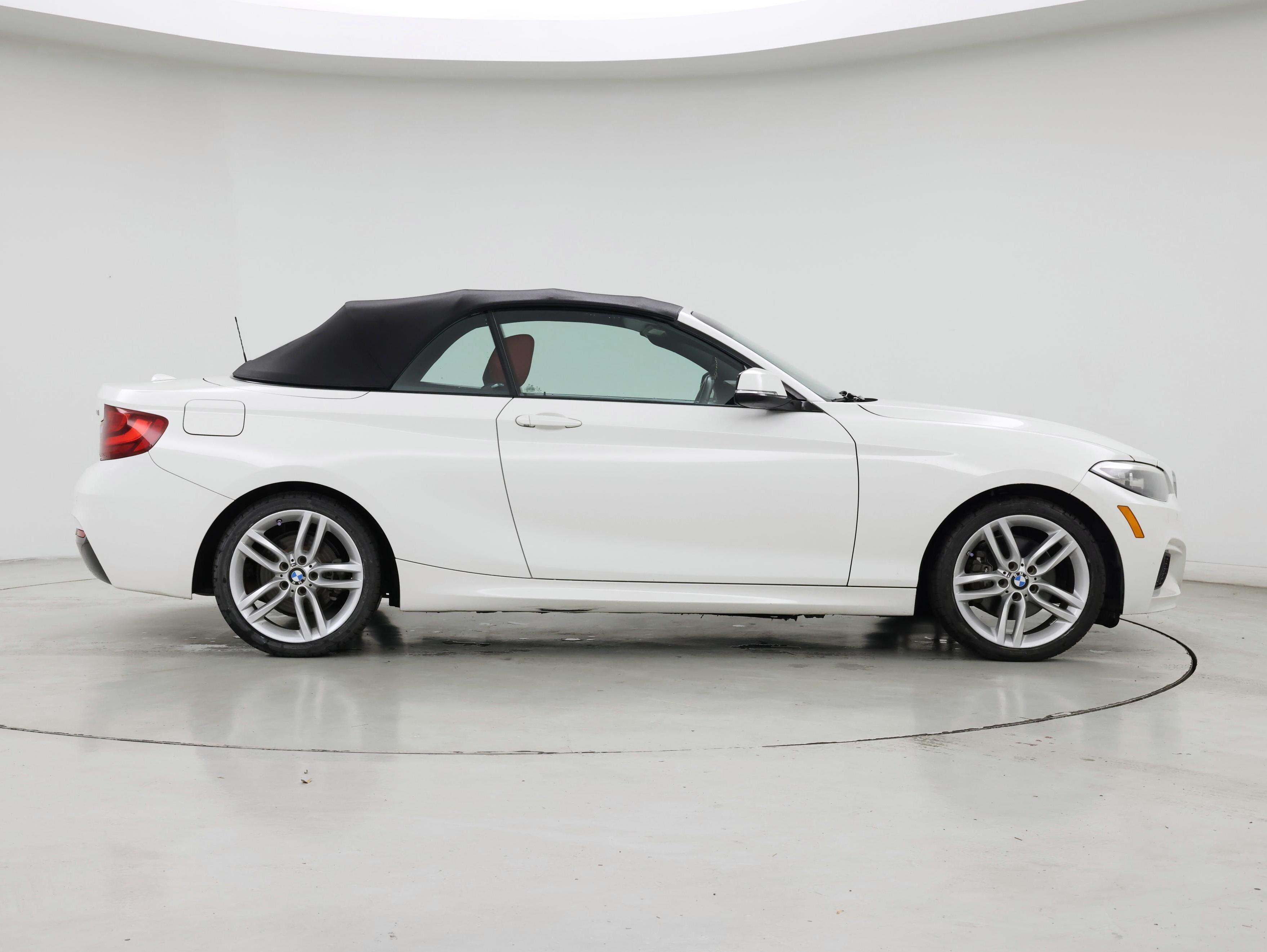 Thumbnail: 2017 BMW 2 Series - 7