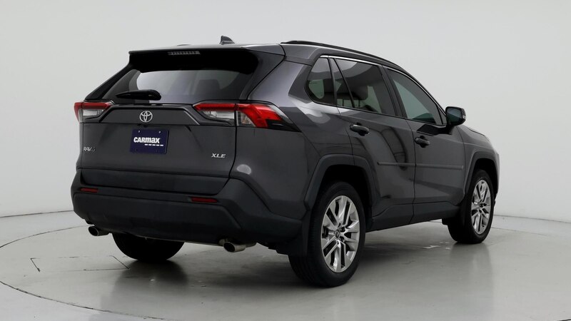 2019 Toyota RAV4 XLE Premium 8