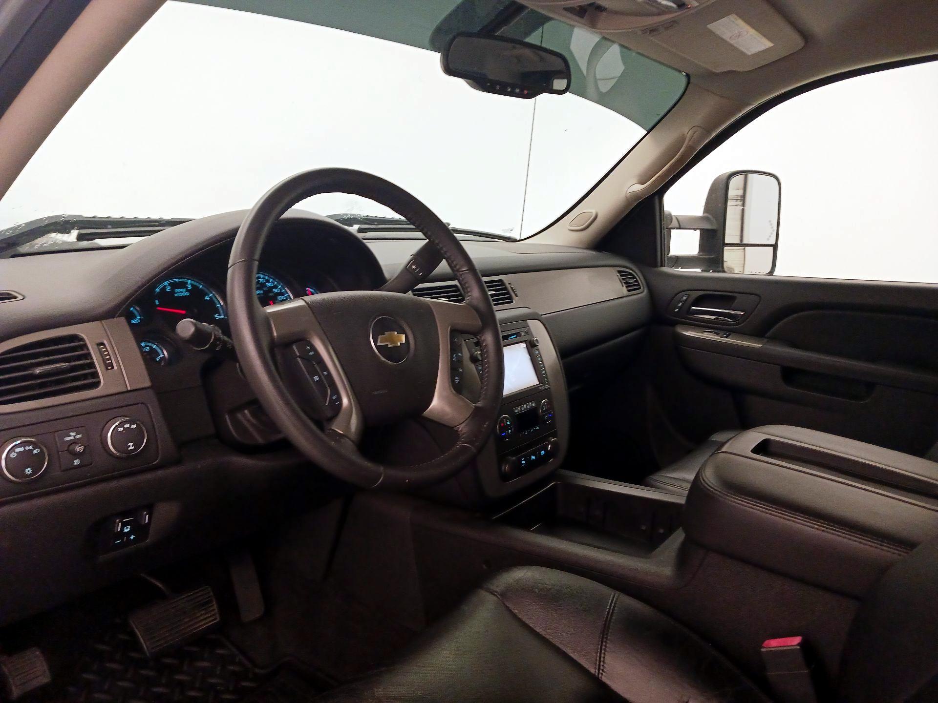 Thumbnail: 2013 Chevrolet Silverado 3500 - 9