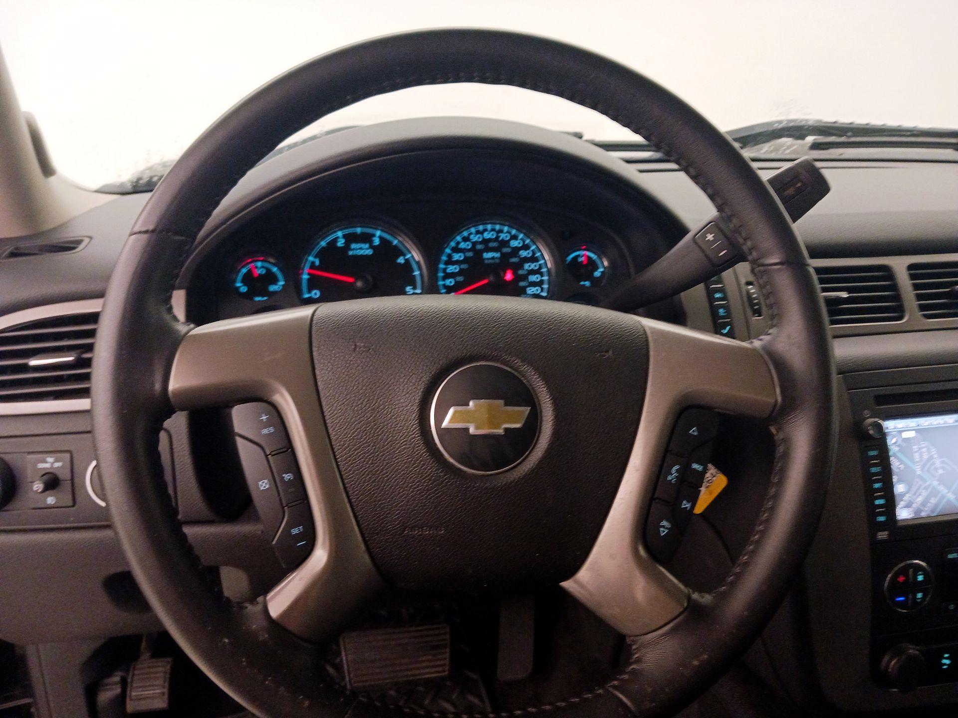 Thumbnail: 2013 Chevrolet Silverado 3500 - 10